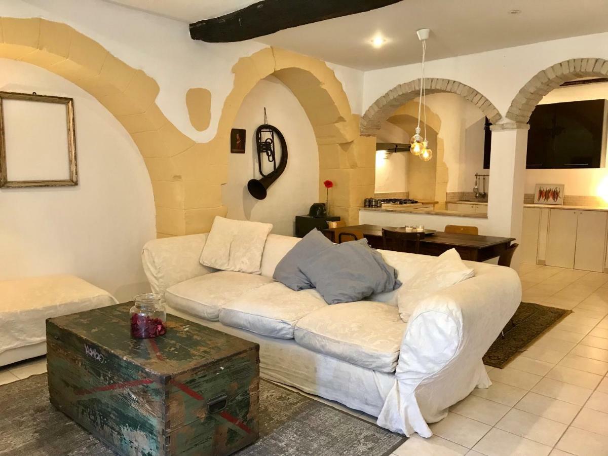 The Heart Of Cagliari, Cozy 2 Bedroom Apartment 외부 사진
